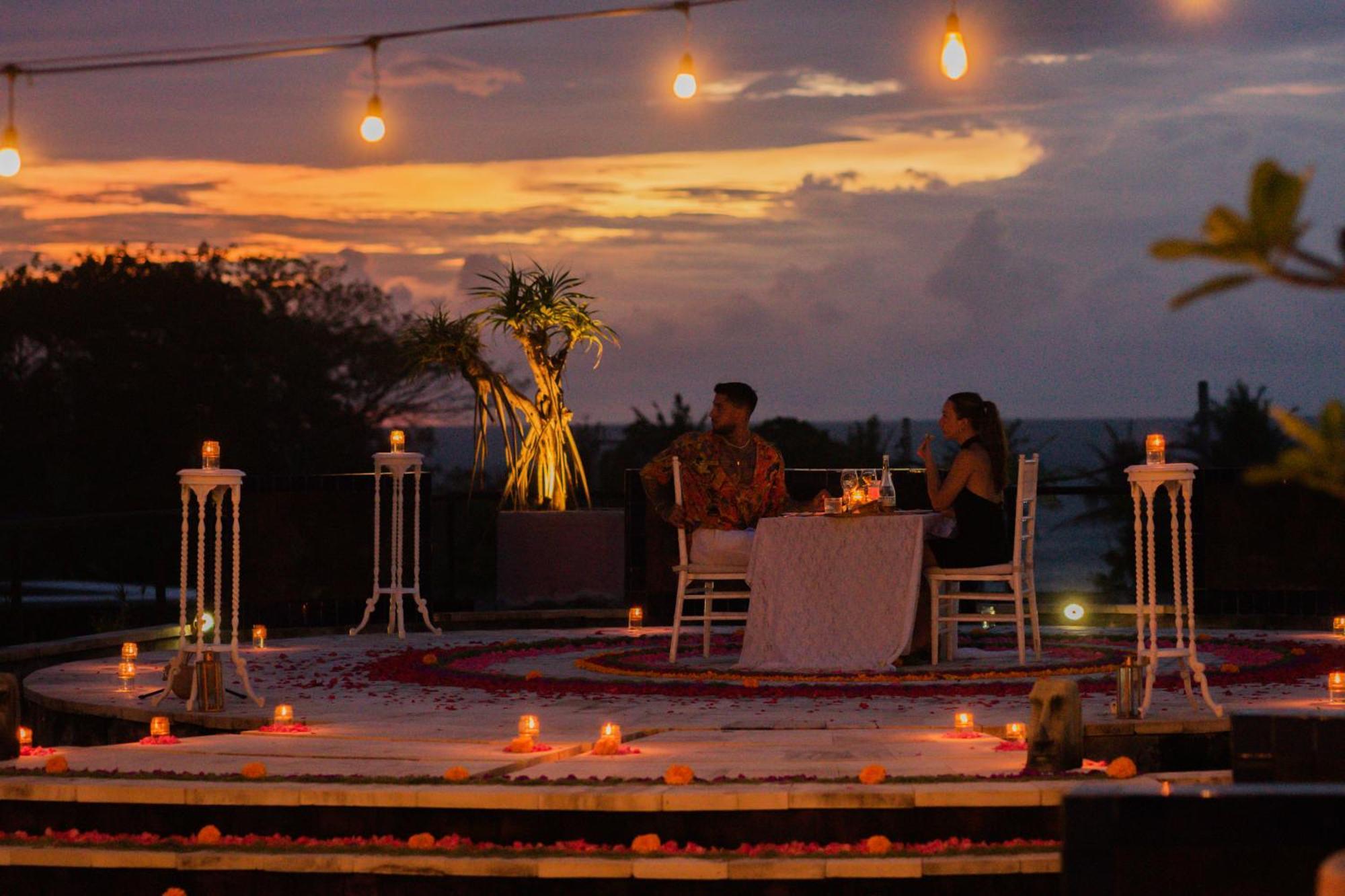 Shore Amora Canggu Hotel Exterior photo