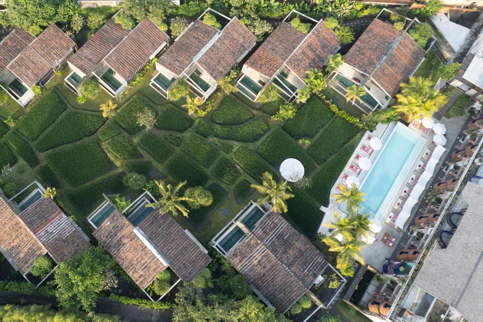 Shore Amora Canggu Hotel Exterior photo